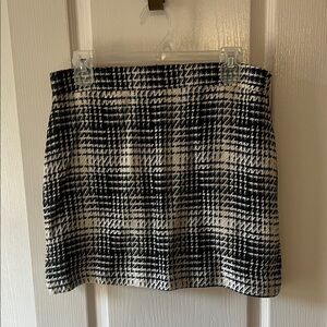 Classic Black and White Plaid Skirt